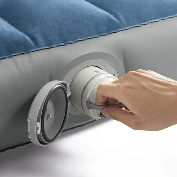 materac dmuchany dwuosobowy 203x152x25 cm z wbudowana pompka d1616f10840044f7aedca118e91d4bd5